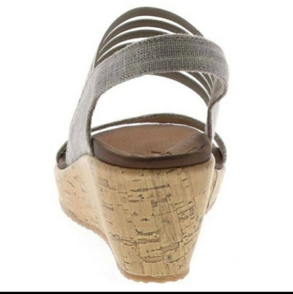 Skechers Smitten Kitten Taupe Wedge Sandals - Picture 3 of 5